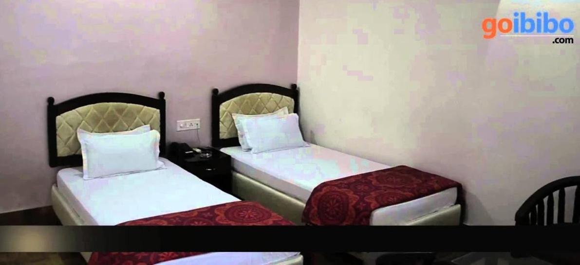 Hotel Gulshan International Calcutta Buitenkant foto